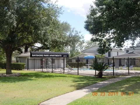 Bayshore Park - Photo 1 of 6