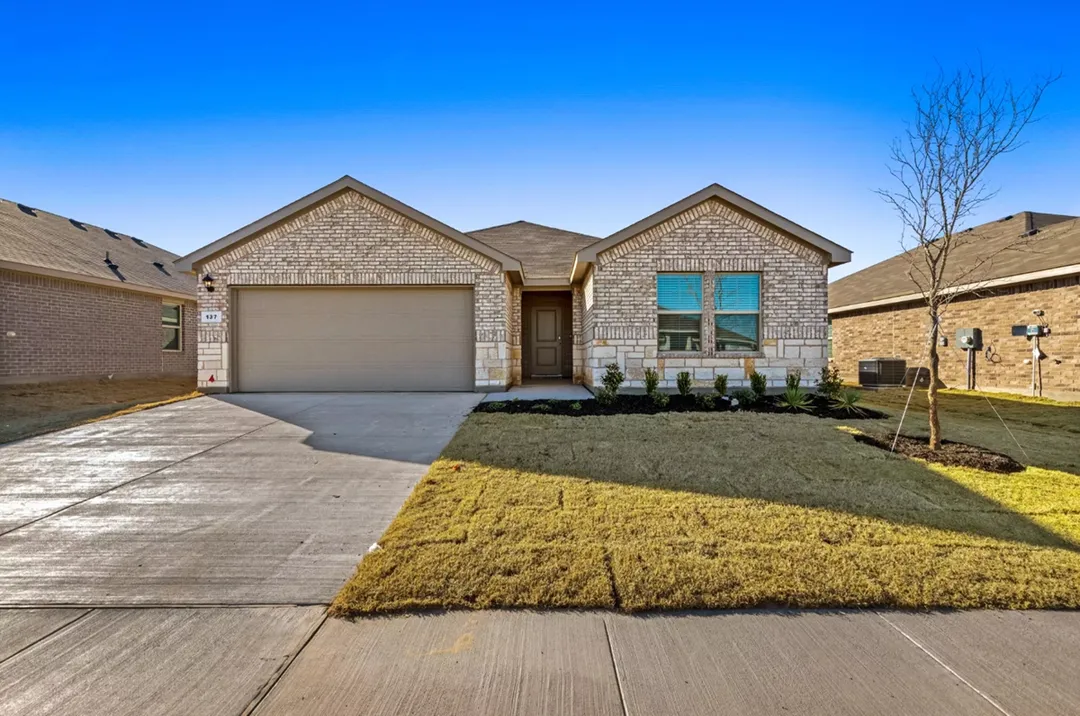 Covey Homes Azle - Photo 17 of 29