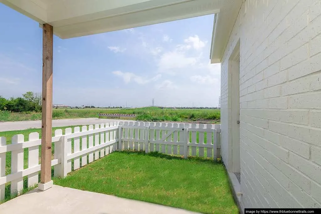 Townhomes at Bluebonnet Trails - Photo 17 of 29