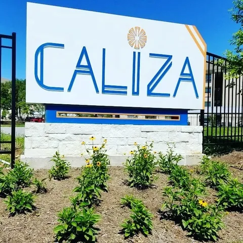 Caliza - 16
