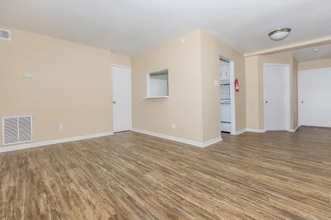 74 Lyerly Place - Photo 2 of 5