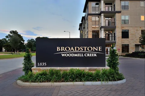 Broadstone Woodmill Creek - Photo 3 of 28