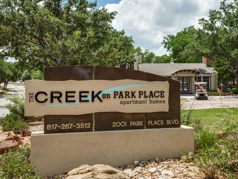 Creek on Park Place - 21