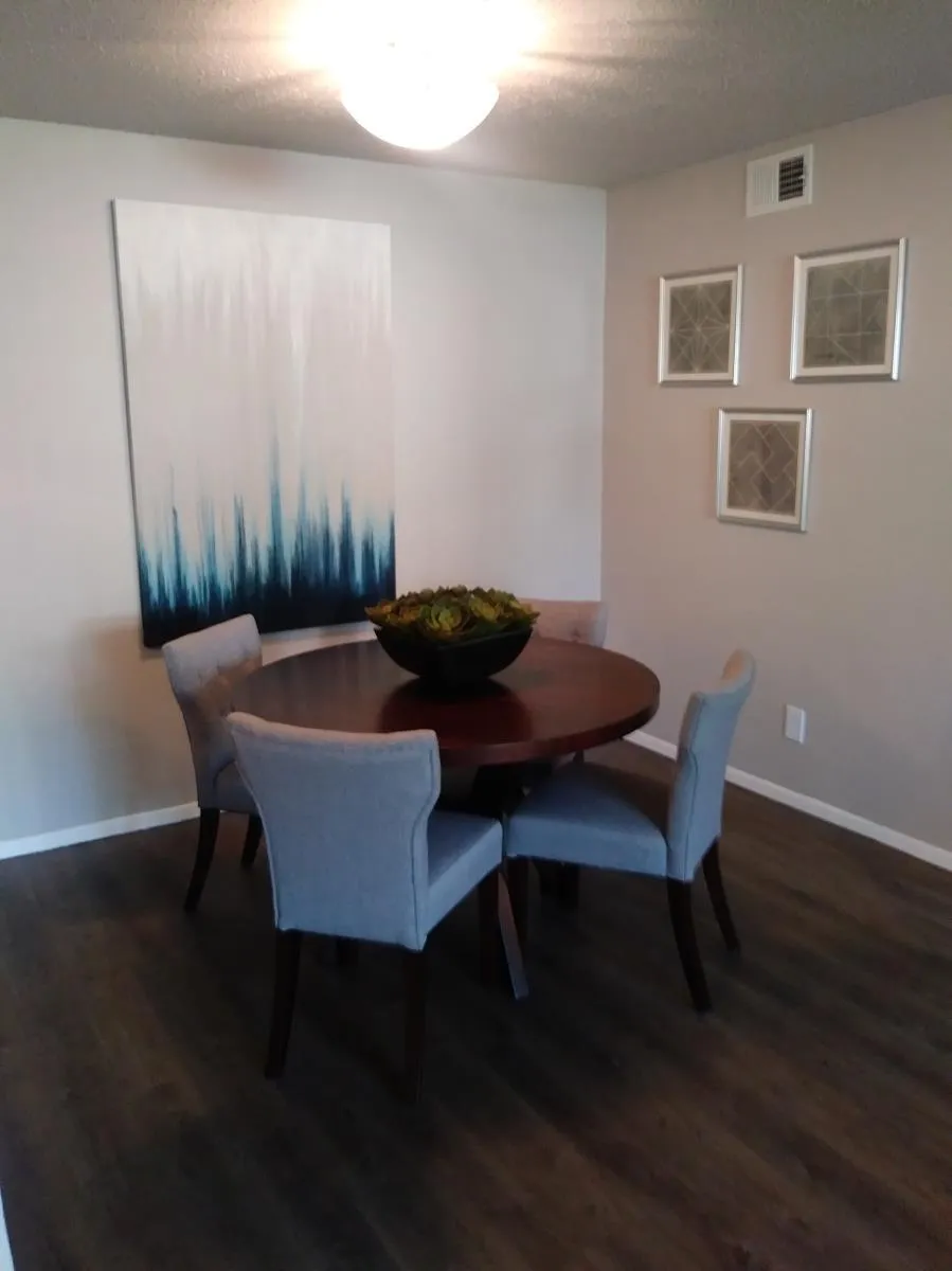 Emmitt Luxury Living - Photo 27 of 34