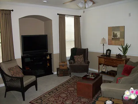 Waxahachie Village Condominium - Photo 15 of 28