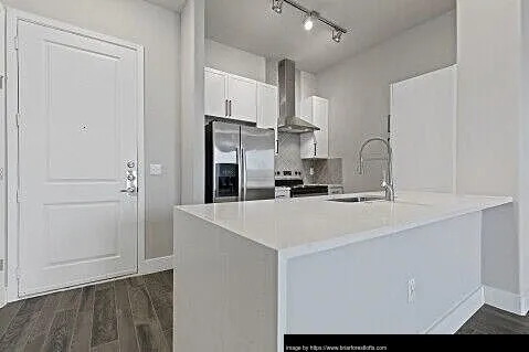 Briar Forest Lofts - Photo 4 of 49