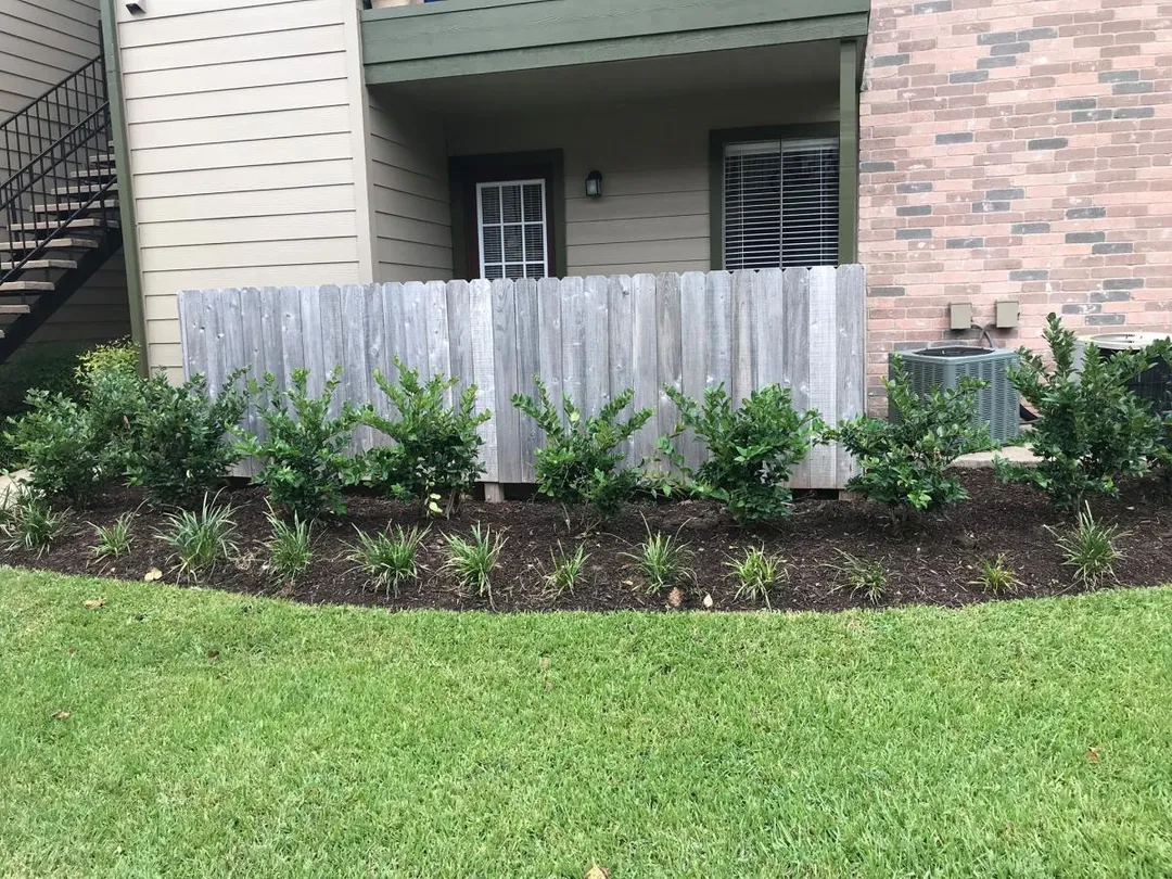 Green Arbor - Photo 57 of 68