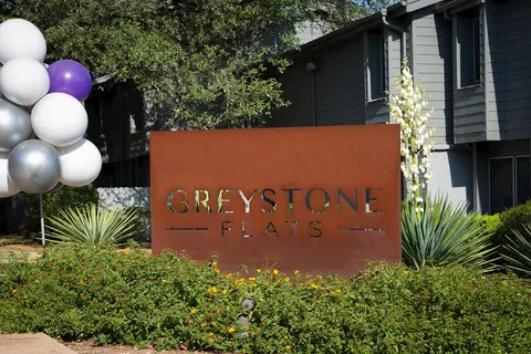 Greystone Flats - 12