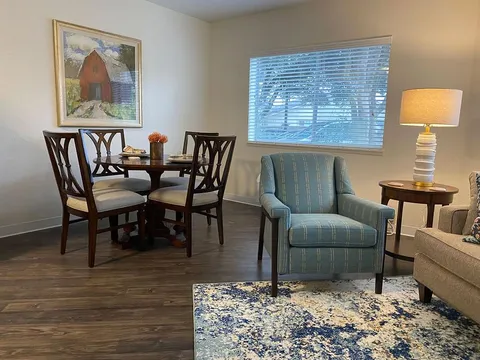 Solstice Senior Living at Austin - Photo 10 of 28