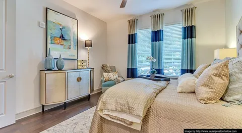 Laurel Preston Hollow - Photo 14 of 49