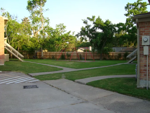 Pearland Village - Photo 18 of 27