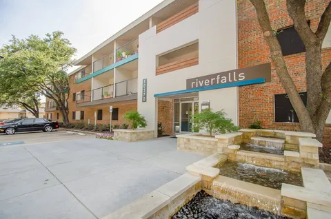 Riverfalls at Bellmar - Photo 11 of 21