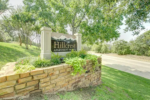 Hillcrest - 15