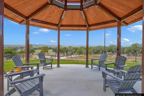 Liv at Boerne Hills - Photo 3 of 5