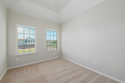 Pointe West Bay Colony - Photo 11 of 27