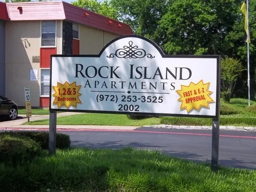 Rock Island - Photo 11 of 17