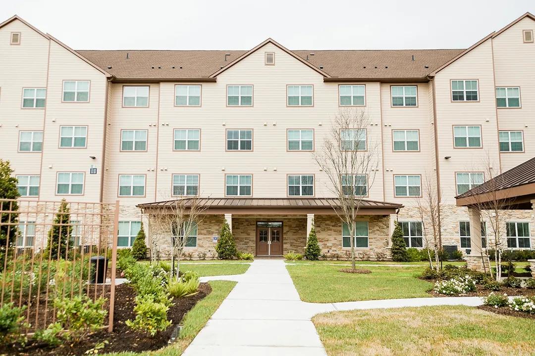 Stonebrook Senior Residences - Photo 18 of 24